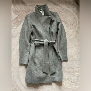 Aritzia Babaton Connor Coat Heather Light Grey Size M